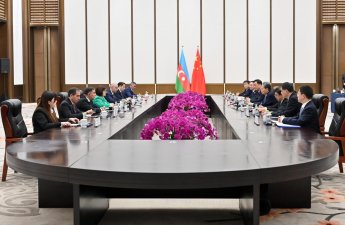 Обсуждено развитие межпарламентских отношений между Азербайджаном и Китаем