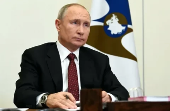 Putin Rusiyadan 100 qramdan artıq qızıl külçələrin ixracını qadağan edib