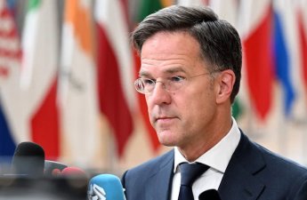 Оружие для Украины могут отправить на Ближний Восток: Рютте отреагировал