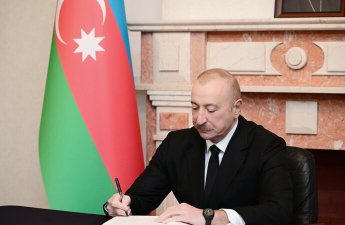 İlham Əliyev Gürcüstanın Azərbaycandakı səfirliyində olub, başsağlığı verib - FOTO