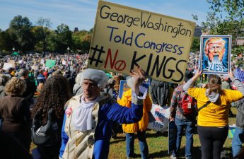 Bu gün Amerikada Trampa qarşı etiraz mitinqinə 9 milyon insan çıxacaq...- 