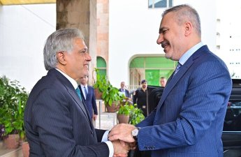 Türkiyə və Pakistan XİN rəhbərləri regional vəziyyəti müzakirə etdilər -YENİLƏNİB + FOTO