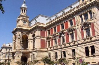 Eldar Əzizov müşavirə keçirdi - Yağışın fəsadlarının aradan qaldırılması ilə bağlı tapşırıqlar verildi