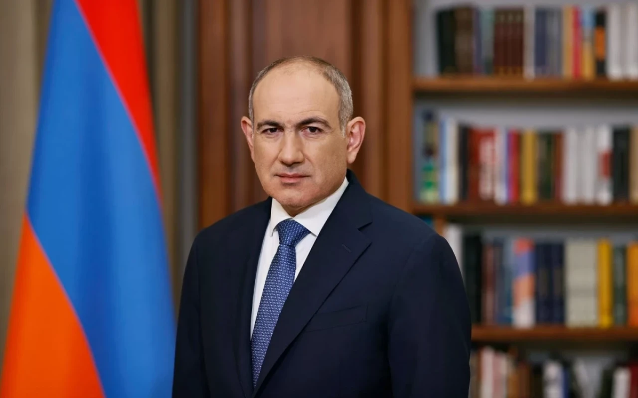 Paşinyan Baş nazir postuna hakim partiyanın namizədi oldu