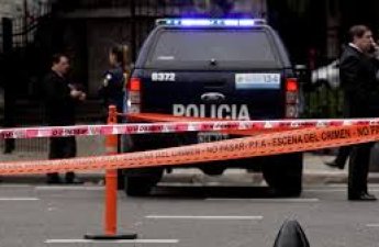 В Аргентине ученик открыл стрельбу в школе, погиб один ребенок