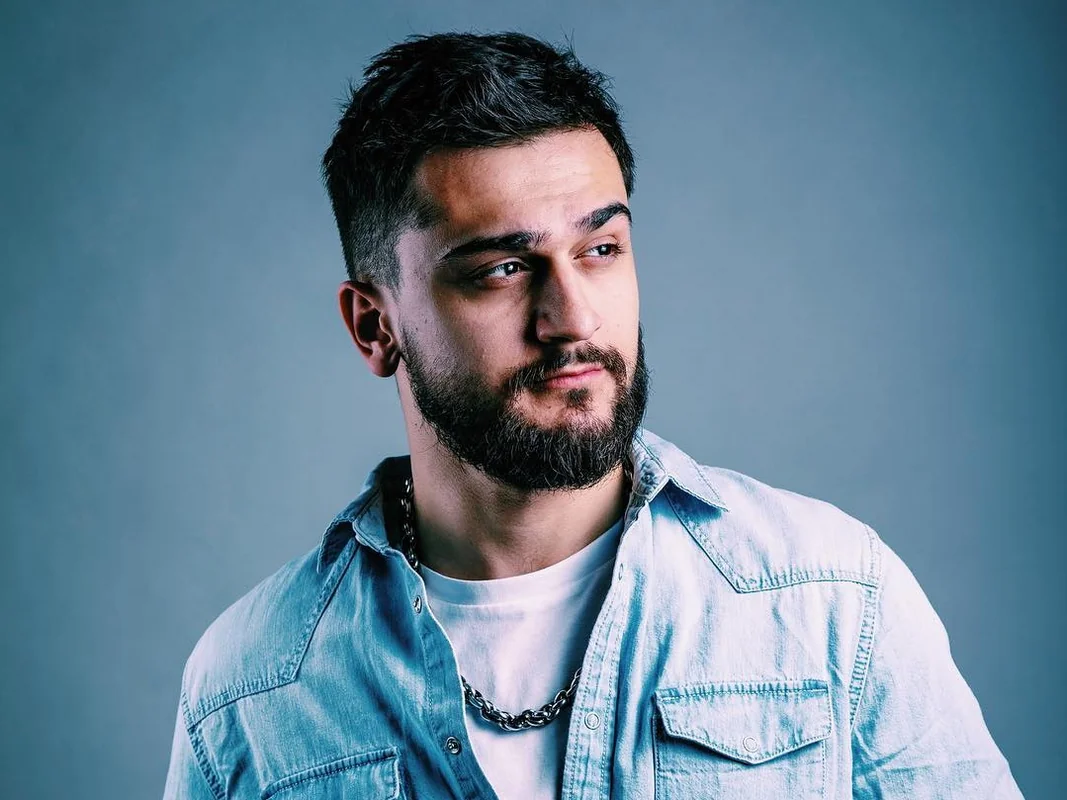 Tanınmış azərbaycanlı müğənni səsini itirdi - Bütün konsertlər ləğv edildi