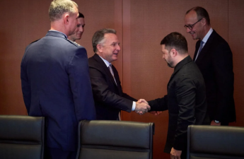 Zelenski: Sabah Ukrayna və ABŞ arasında videodanışıqlar keçiriləcək