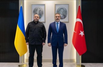 Фидан и Умеров провели встречу в Анкаре