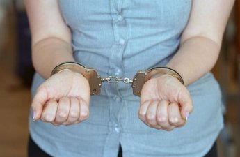 Bakıda oğurluq edən 40 yaşlı qadın tutuldu