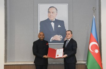 Джейхун Байрамов провел обсуждения с новым послом Индии-ФОТО