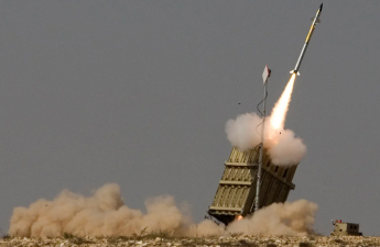 İran İsrailə son vaxtların ən böyük raket zərbəsini endirib