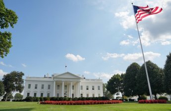 Tramp kəşfiyyat rəhbərləri ilə qapalı görüş keçirəcək