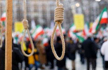 Власти Ирана казнили еще одного протестующего
