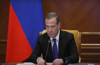 Медведев заявил о необходимости борьбы с формированием этнических анклавов в РФ