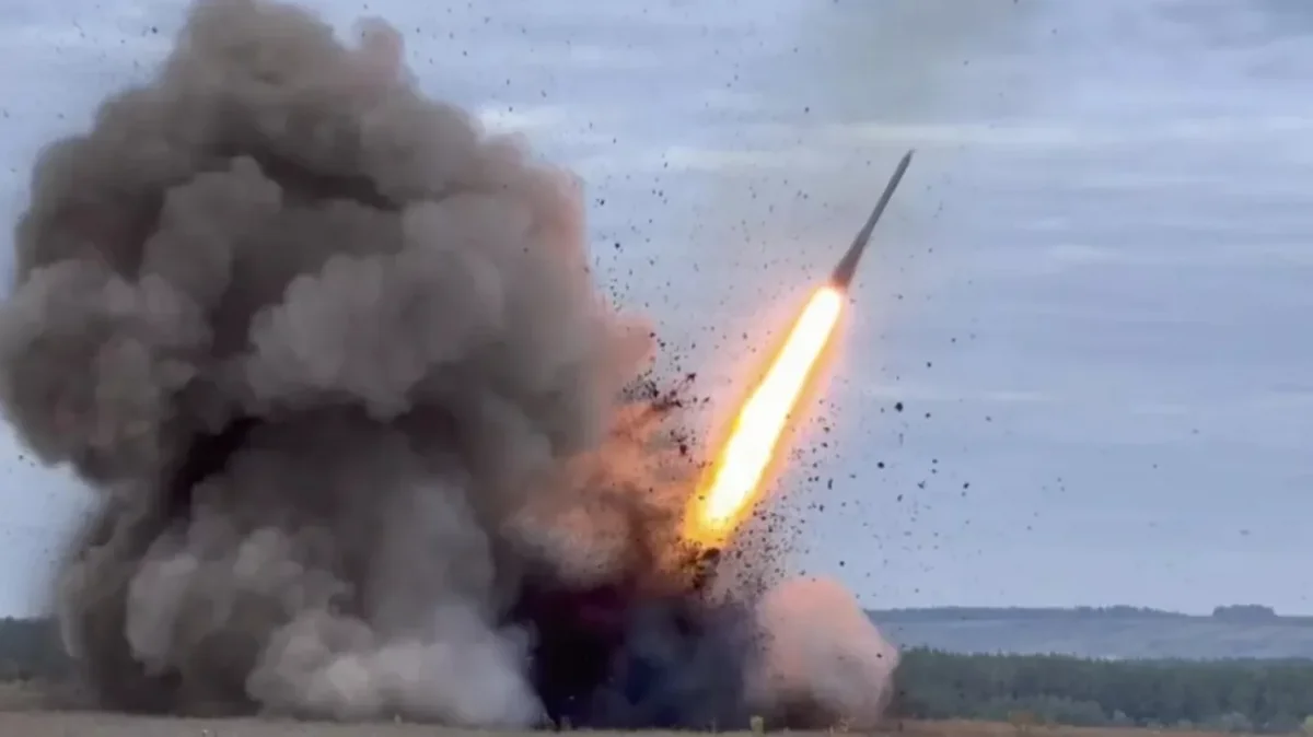 İtaliya hərbçilərinin olduğu bazaya raket düşdü