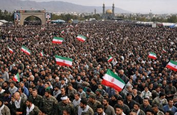 İranda rekord səfərbərlik: 7 milyon nəfər müharibəyə könüllü yazıldı