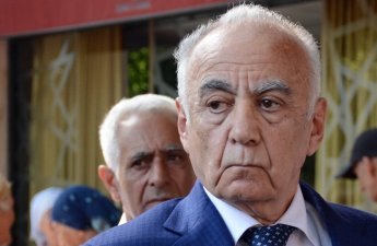 Hacıbala Abutalıbov Qaxdan QOVULUB