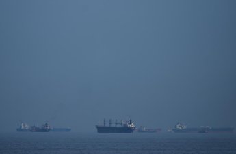 İran Hörmüzdən keçid edəcək ölkələri üç qrupa bölüb