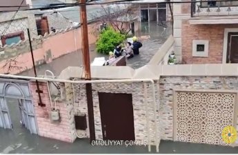 Keşləni su basdı: Vətəndaşlar təxliyə edilirlər - VİDEO