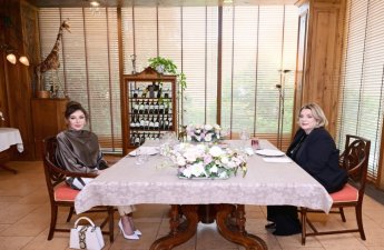 Birinci xanım Mehriban Əliyevanın şərəfinə lanç verilib - FOTO