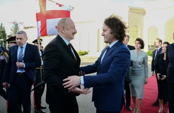 На страницах Ильхама Алиева в соцсетях опубликованы кадры его визита в Грузию