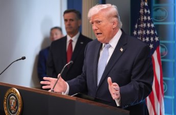 Tramp: ABŞ İranda qalan pilotun xilas edilməsi üçün 155 təyyarə cəlb edib