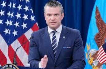 Axios: Демократ Ансари намерена инициировать импичмент главе Пентагона Хегсету