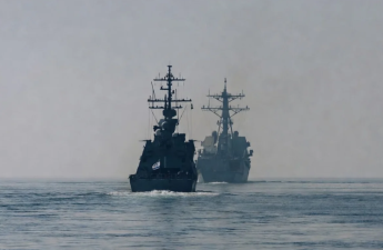 İsrail gəmiləri Livanın cənub akvatoriyasını tərk etməyə çağırıb