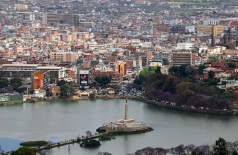 Madaqaskarda fövqəladə vəziyyət tətbiq edilib