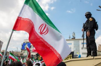 Regionda gərginlik, Tehranda bayram: İran özünü qalib sayır