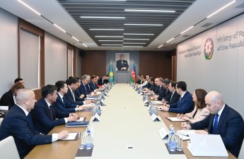Azərbaycan və Qazaxıstan XİN rəhbərlərinin müzakirə etdikləri məsələlər açıqlanıb