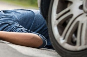 Gəncədə avtomobil yeniyetməni vurub