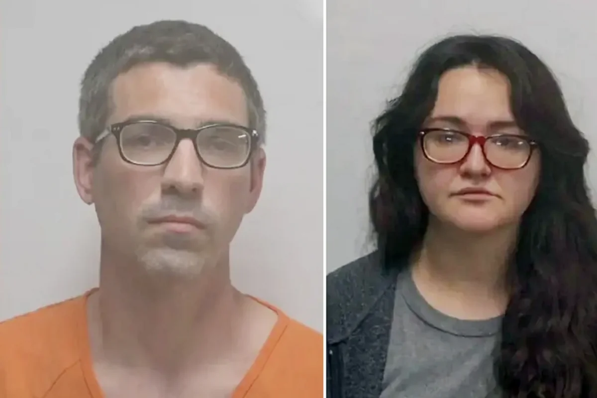 В США пара годами морила голодом шестерых детей, заставляя их есть насекомых