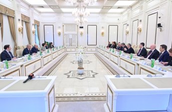 Sahibə Qafarova Azərbaycan, Türkiyə və Şimali Kipr parlamentlərinin dostluq qruplarının 3-cü görüşünün iştirakçıları ilə görüşüb - FOTO