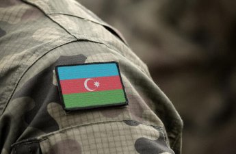В Азербайджане сокращен срок сверхсрочной службы для женщин-военнослужащих
