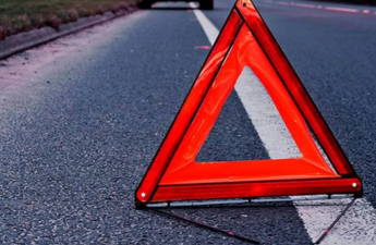 Xaçmazda avtomobil piyadanı vuraraq öldürüb