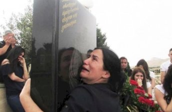 “Öz qızına yiyə dura bilmədi, mənim oğlumu öldürdü”