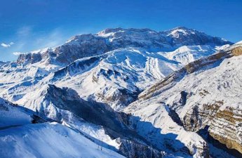 Azərbaycanın bəzi rayonlarına qar yağıb