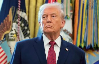 Tramp bu dəfə xilaskar-loğman oldu... - FOTO