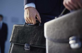 Dövlət qurumunda bəzi şöbələr ləğv edildi