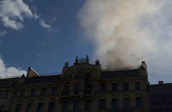 В Петербурге загорелся дом матери Павла Дурова