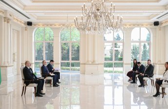 İlham Əliyev Kolumbiyanın Azərbaycanda yeni təyin olunmuş səfirini qəbul etdi - FOTO