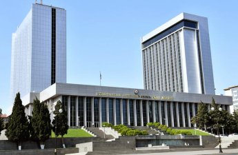 Milli Məclisin komitə iclası keçirilir