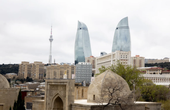 Litva hökumətinin fotoqrafı Bakının şəkillər çəkib - FOTO