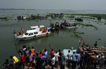 Banqladeş yaxınlığında gəmi qəzası nəticəsində azı 250 nəfər itkin düşüb