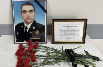 Sumqayıtda qəbiristanlıqda meyiti tapılan oğlan 5 medalla təltif edilibmiş - FOTOLAR