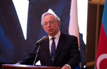 Qaluzinin QƏFİL Bakı səfəri - Pərdəarxasında NƏ var?