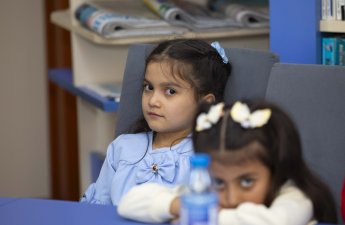 “Uşaq hüquqları haqqında” yeni qanun təsdiqlənib, məlumat bankı yaradılacaq