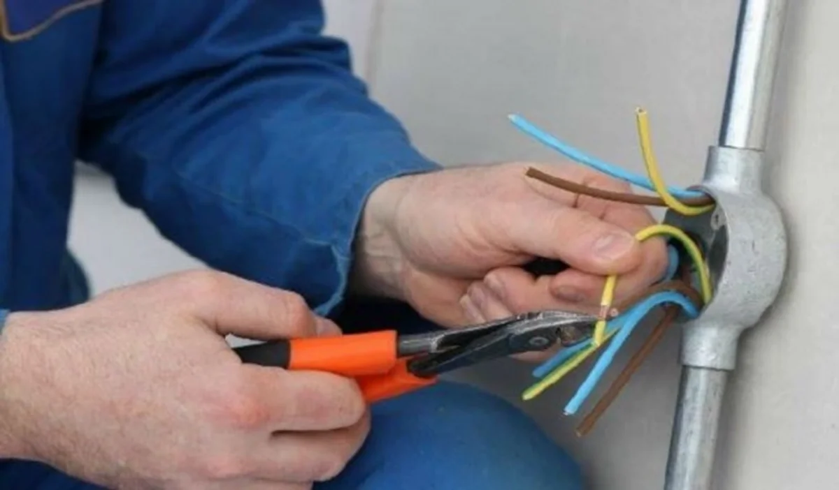 Житель Шамкира погиб от удара током