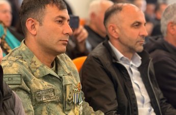 Переселённым в Агдам семьям рассказали о минной опасности